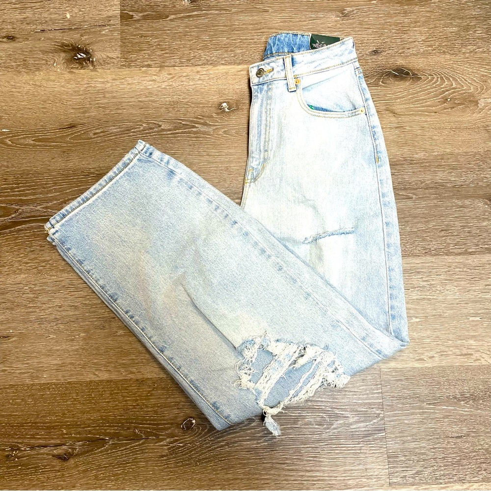 Wild Fable Baggy High Rise light- Washed Blue Jeans Size 4